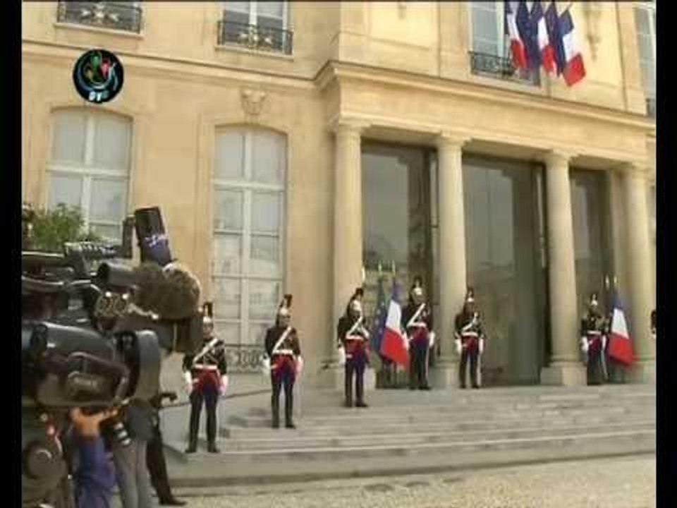 DVB - U Thein Sein meets French President