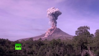 Mount Sinabung spews hot clouds of ash in Indonesia-EP5uSrHPVTg