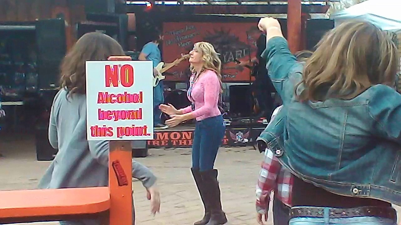 Shoot to Thrill (AC/DC cover 01-22-17)