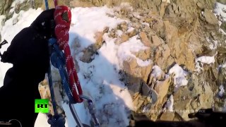 RAW - Rescue op as dog stuck on steep cliff-pXOOzXykLFw
