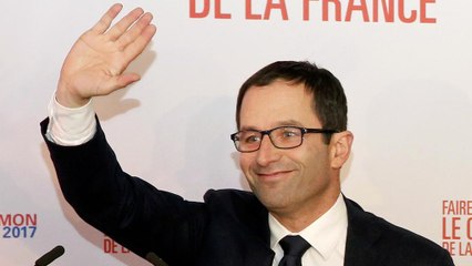 França: Benoit Hamon e Manuel Valls na segunda volta das primárias do PS