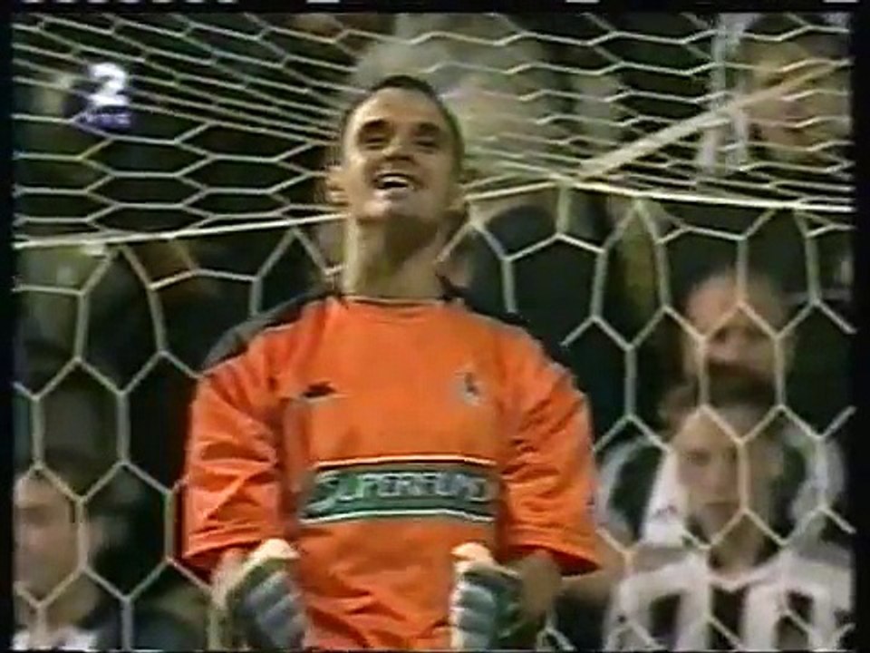 27.08.2003 - 2003-2004 UEFA Champions League 3rd Qualifying Round 2nd Leg Newcastle United 0-1 FK Partizan (After Extra Time)