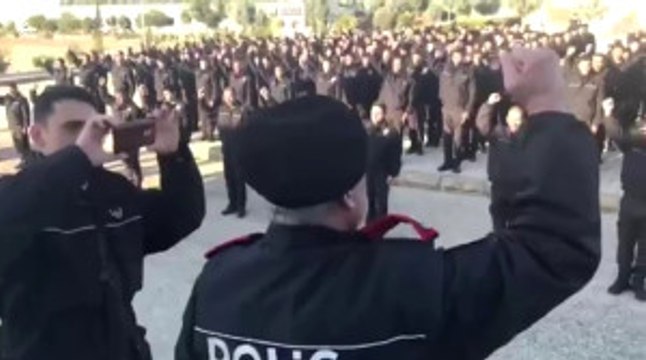 Cerablus Polisinden Erdoğan ve Türkiye Sloganları