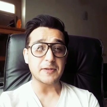 Mujeeb-ur-Rehman Shami discussing Pakistan Cricket Team with Haroon Rasheed (Parody by Syed Shafaat Ali)