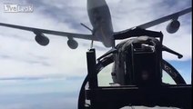 Pilot Kabininden Havada Yakıt İkmali Yapan Savaş Uçağı F-15