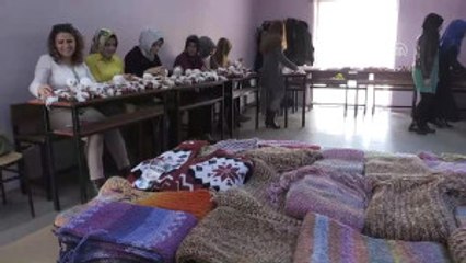 Kadınlardan Suriyeli Çocuklara Oyuncak