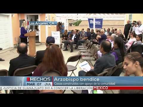 LA: Arsobispo bendice casas construidas