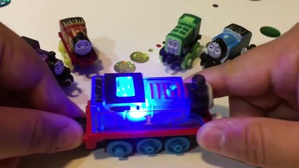 Spooky Thomas & Friends Light Up Racer thomas train Glow Racers Minis Glow in Dark Spooktacular