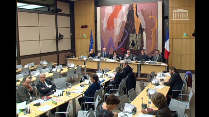 Terres agricoles : contre l'accaparement par les investisseurs étrangers