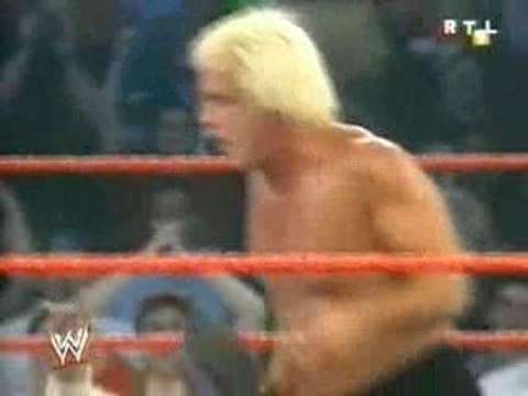 Ric Flair vs Triple H - World Heavyweight Championship