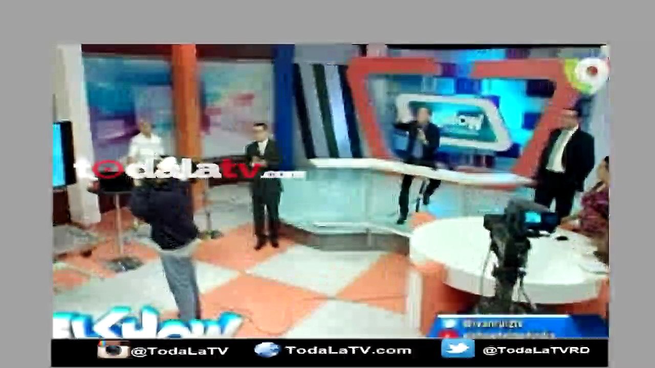 Debate! Tras muerte de 2 jugadores de Águilas Cibaeñas debieron jugar el mismo dia?; Comercio Vs sentimiento-El Show Del Mediodia-Video