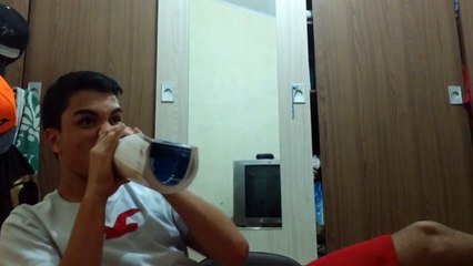 LEVEI UMA SURRA DA MINHA MÃE