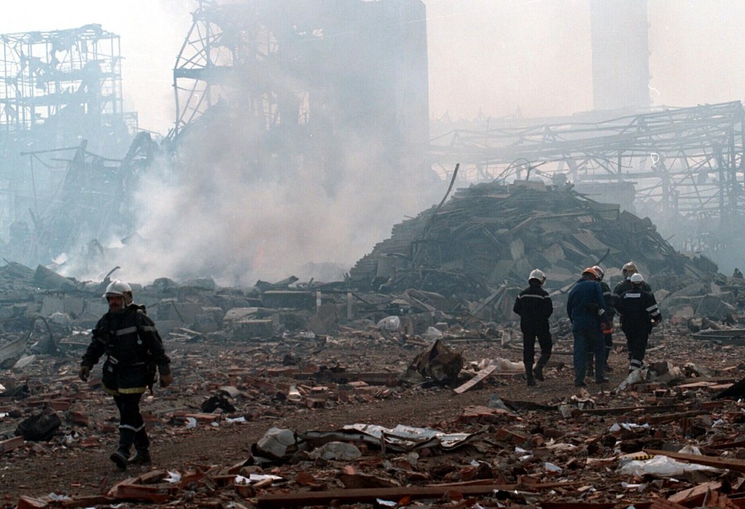 FLASH INFO - Lundi 23 janvier 2016 - Le 3e procès AZF s'ouvre ce mardi à Paris sur fond de polémique