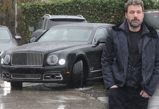 Ben Affleck Arrives At Church To Meet Estranged Wife Jennifer Garner