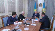 Kazakh president Nazarbayev meets with UN special envoy for Syria De Mistura