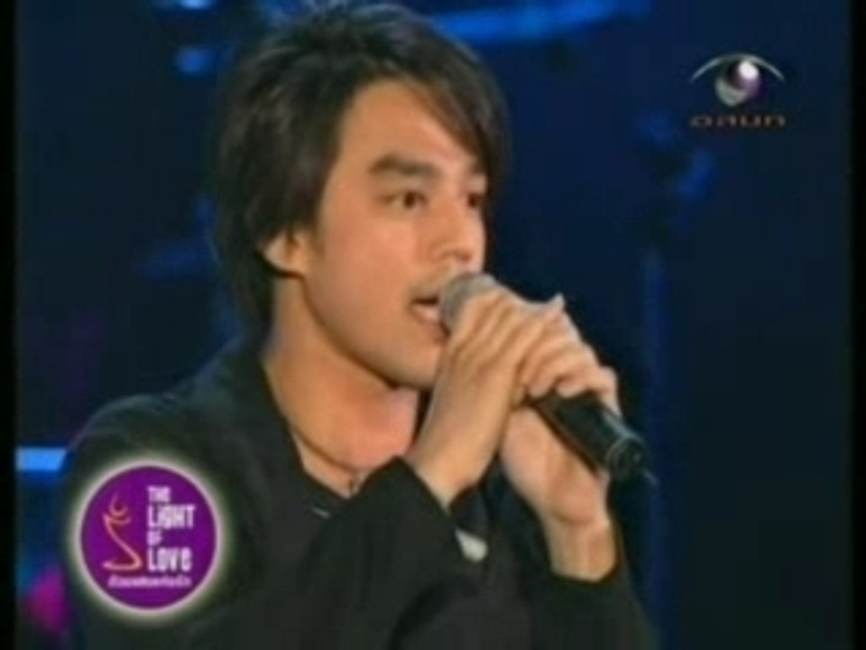 MOS "Tan Kum Nan" (Live)