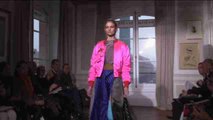 Schiaparelli deslumbra en la pasarela de París