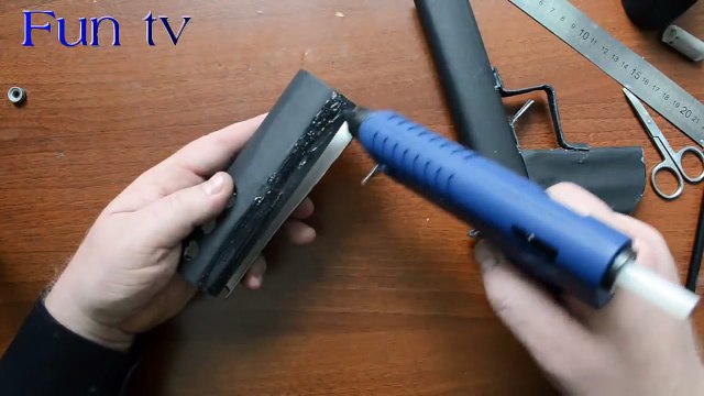 Как сделать из бумаги пистолет который стреляет. Оружие из бумаги