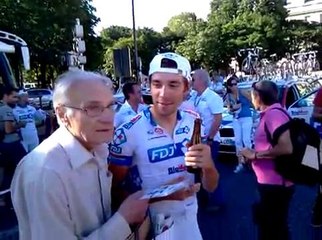 Tour : Thibaut Pinot sur les Champs Elysées