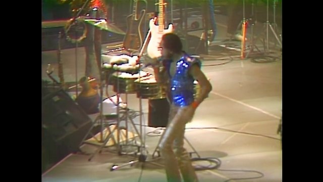 Earth Wind Fire Live - 1981 - Lets Groove