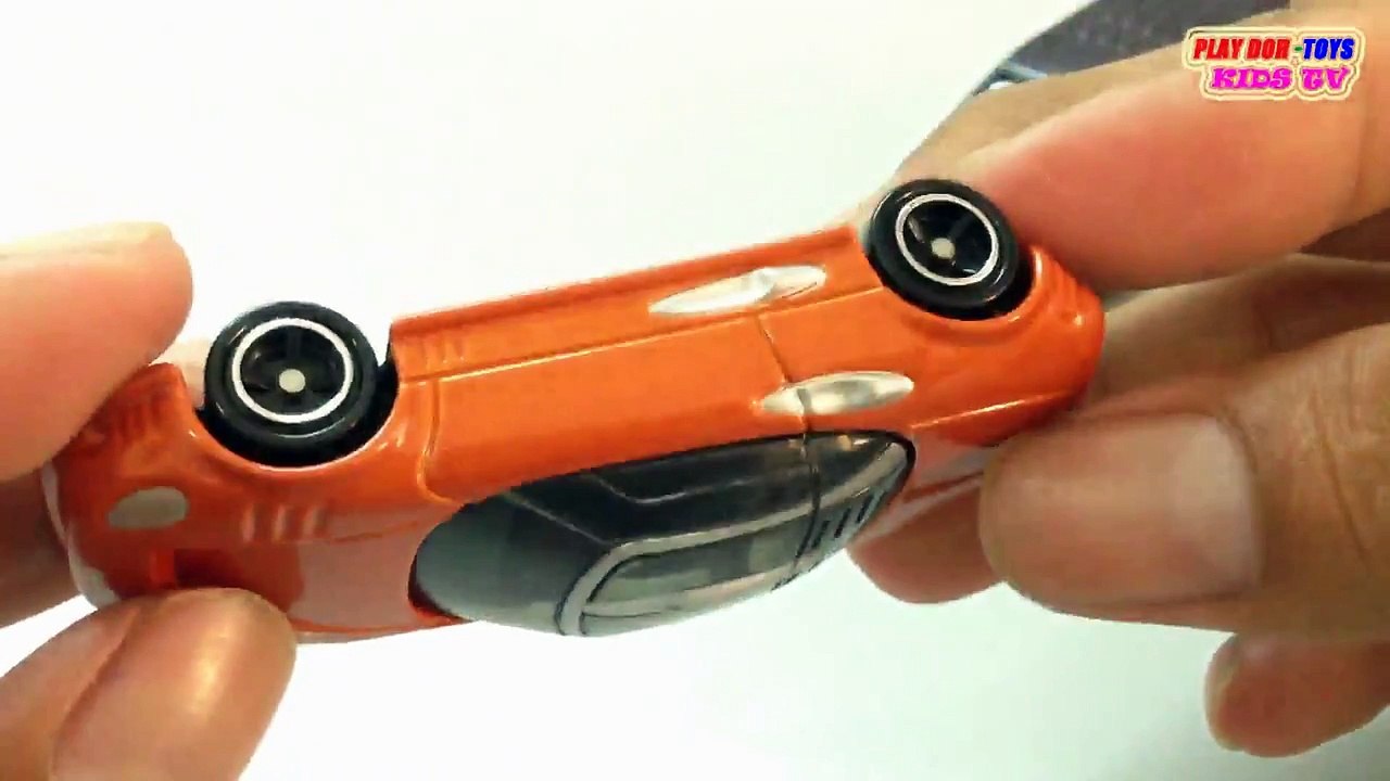 TOMICA TOY CAR: Spyker C8 Laviolette SWB & Nissan Elgrand | Kids Cars Toys Videos HD Collection