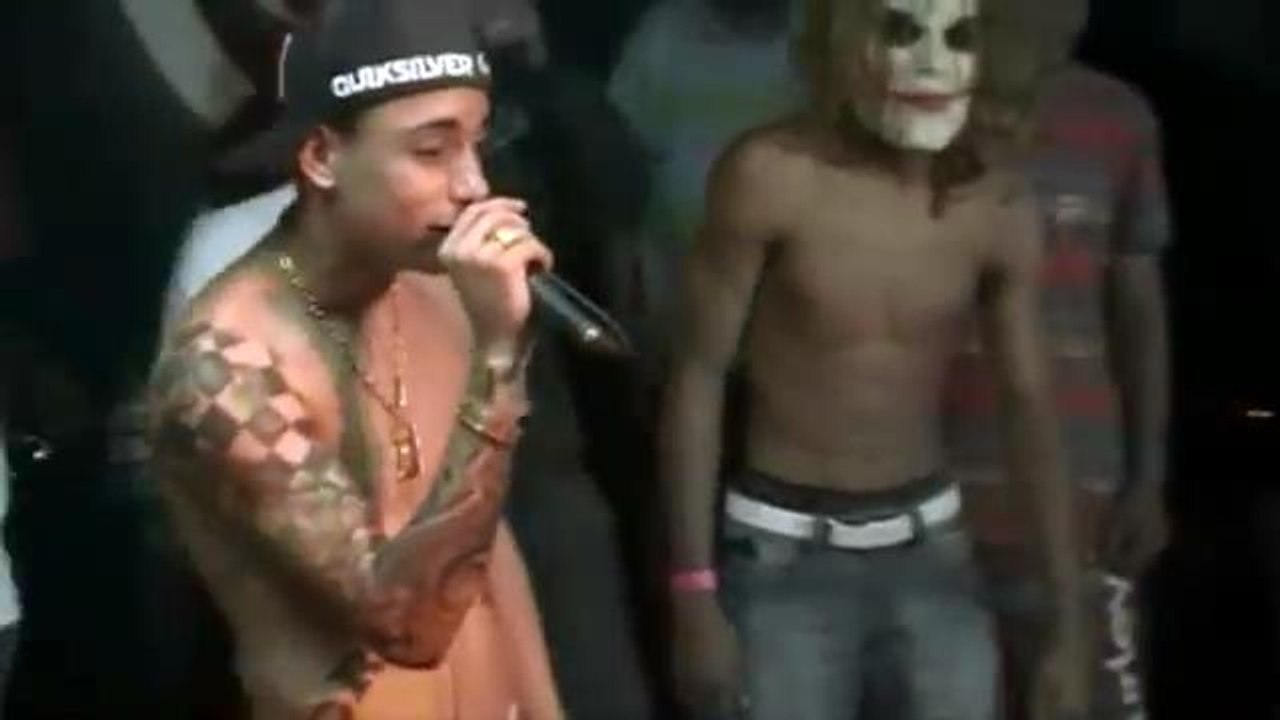 #03 Mc Kauan AO VIVO no ARENA CLUB em Jandira (02/06/12 UVRFEST FUNK) OFICIAL