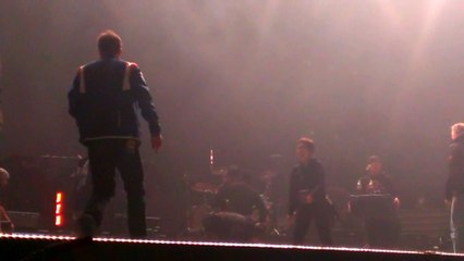 A change of the stage setting after BM performance @ KOBE 1/22/2017