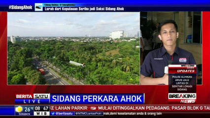 Ahok Tidak Berkomentar Saat Memasuki Ruang Sidang