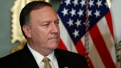 Mike Pompeo is sworn in as CIA chief