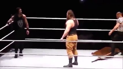 Dean Ambrose Saves Roman Reigns From Braun Strowman WWE LIVE Event