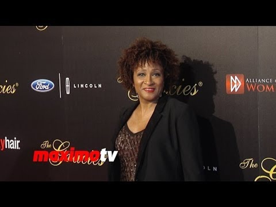 Wanda Sykes | 2014 Gracie Awards | Red Carpet F...