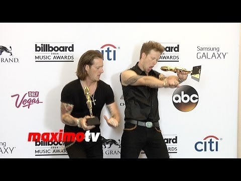 Florida Georgia Line 2014 BILLBOARD MUSIC AWARDS Press Room