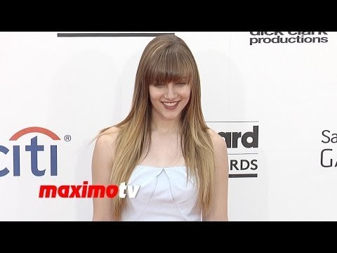 Aubrey Peeples 2014 BILLBOARD MUSIC AWARDS Red Carpet ARRIVALS