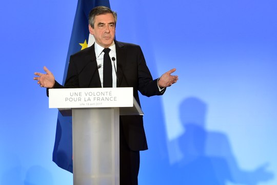 Décryptage de la soirée au QG de Fillon par Olivier Pérou, journaliste au Point