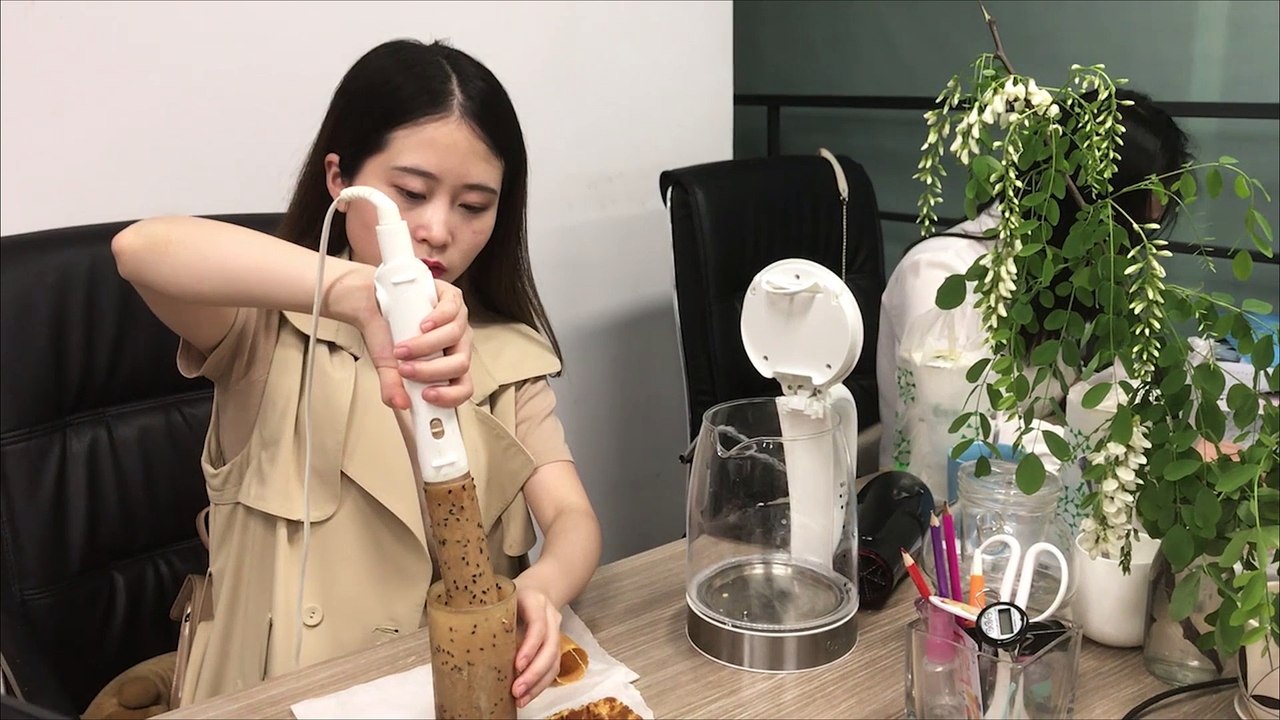 E14 Wanna make a full set of afternoon tea in Office! Try using hair tools!  Cooking in Office