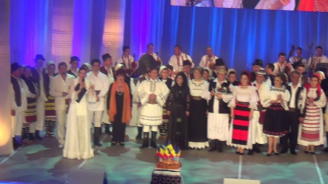 Trecui aseara prin codru..-Final de Spectacol Aniversar Nicolae Muresan