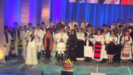 Trecui aseara prin codru..-Final de Spectacol Aniversar Nicolae Muresan