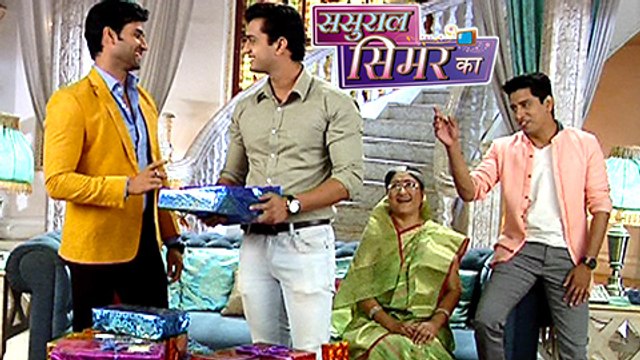 Roshini Gets SCARED From Piyush On His Birthday Sasural Simar Ka TellyMasala