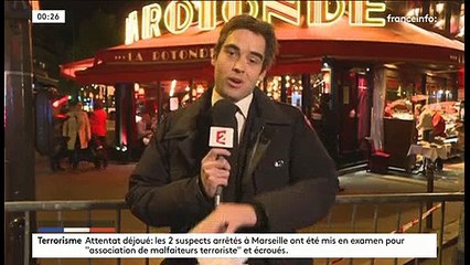 Emmanuel Macron fêtant sa victoire hier soir au restaurant avec Line Renaud, Stéphane Bern, Pierre Arditi, Daniel Cohn-B