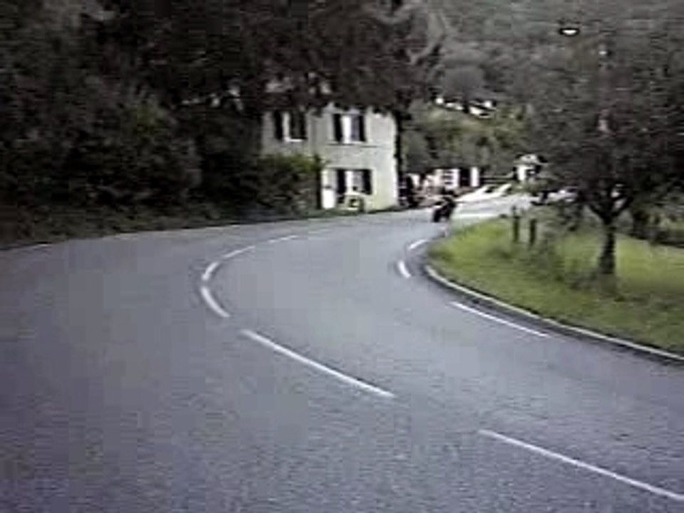 roneracer street triple