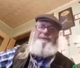 Yaşlı Amcanın "Götür Beni Gittiğin Yere" Düeti Olay Oldu