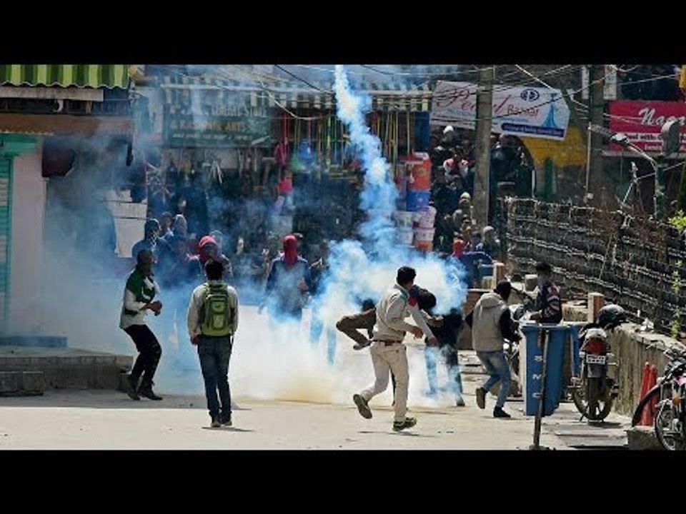 Handwara : Two youth died in Army firing, as pr...