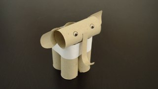 DIY : Fabriquez un éléphant en rouleau de papier toilette