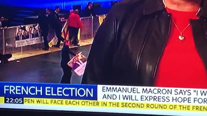 Présidentielle : Une supportrice d'Emmanuel Macron fait le buzz