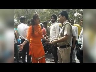 Drunk girls fighting with police in Chandigarh, Watch Video