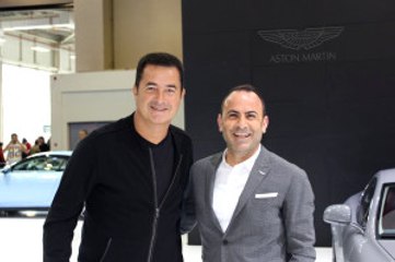 Acun Ilıcalı, Katıldığı İstanbul Autoshow'da Aracını Bizzat Teslim Aldı