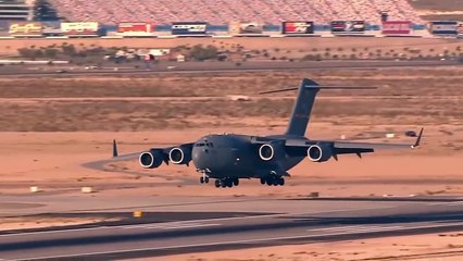 Jumbo U S Military Transport Plane • C-17 Globemaster III