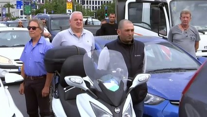 Israel stops to remember six million Holocaust victims