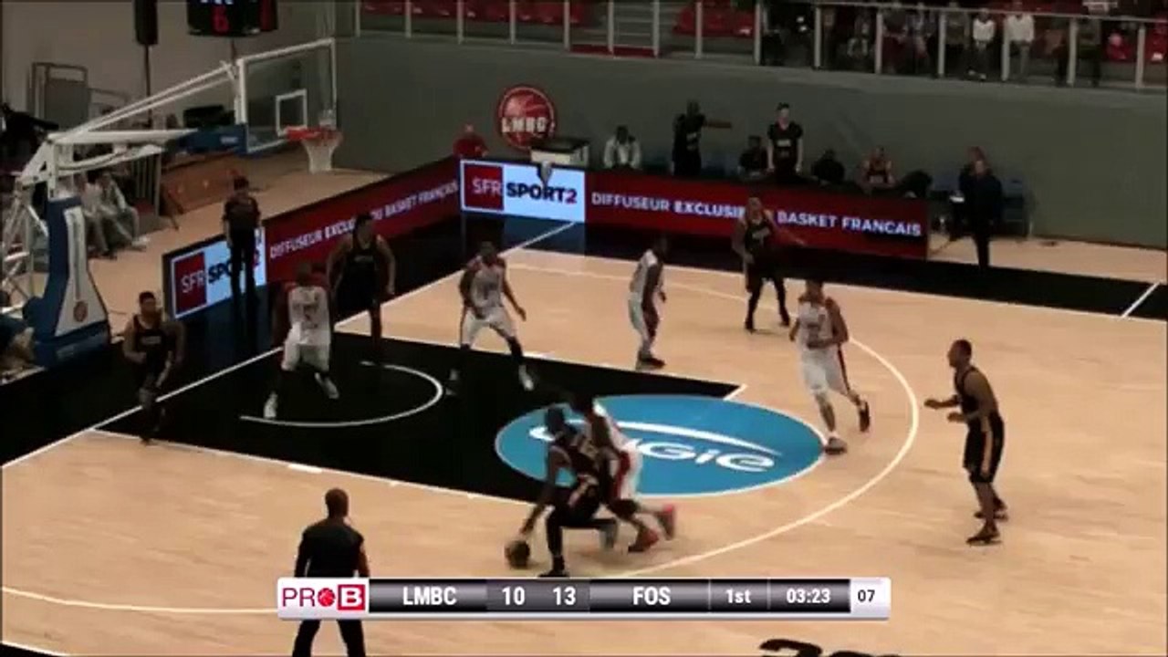 Claquette dunk Deonte Burton vs Fos Provence