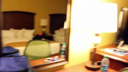 Kayla Visits a Haunted Hotel!